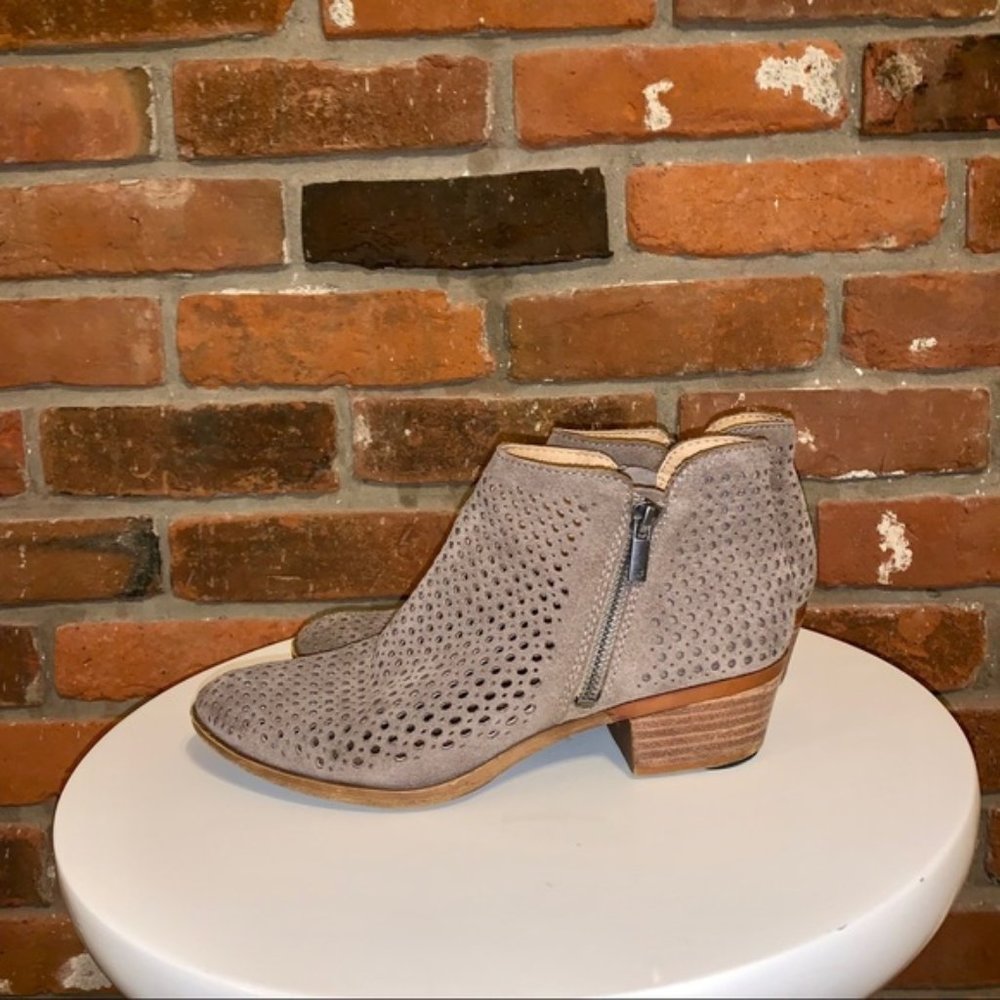 Lucky Brand Suede Perforated Booties Size 8.5